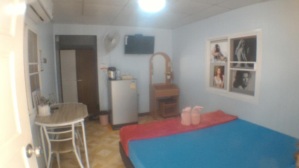 Hi Tech Resort Kabin Buri エクステリア 写真