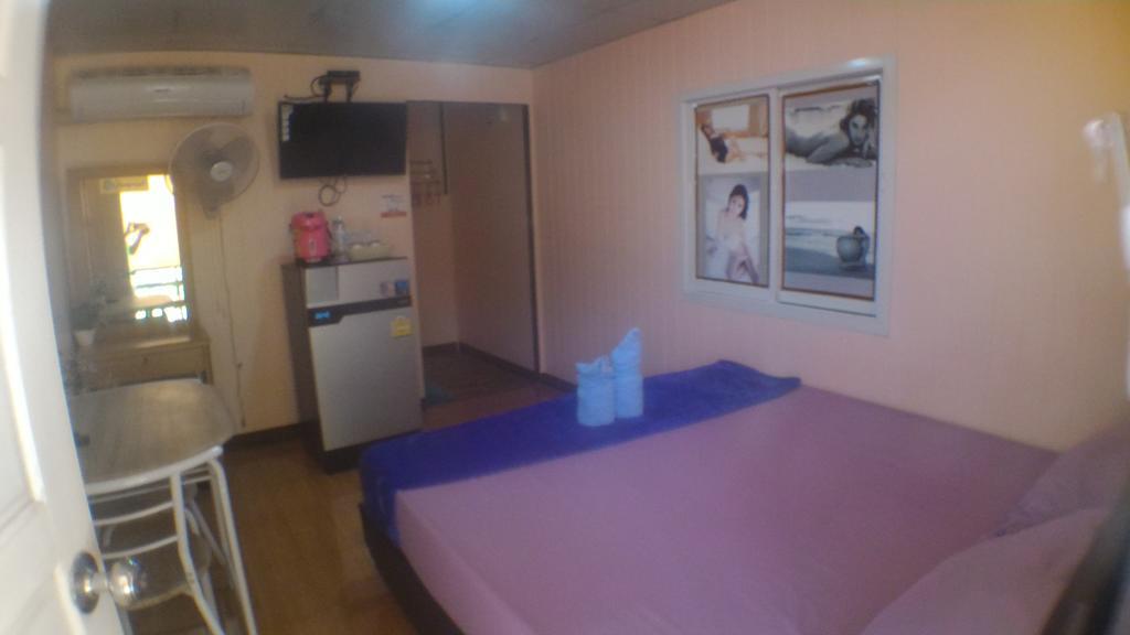Hi Tech Resort Kabin Buri エクステリア 写真