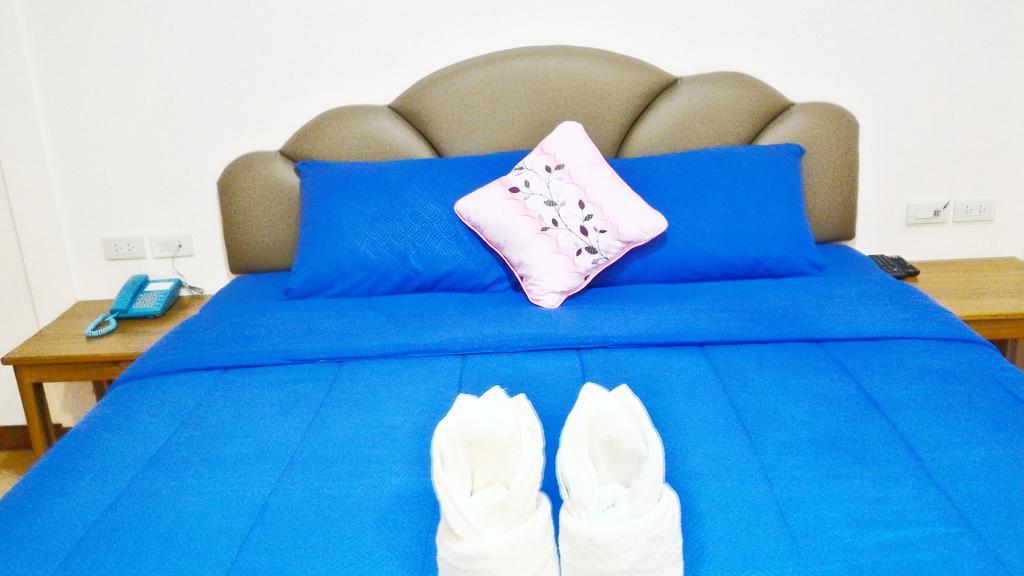 Hi Tech Resort Kabin Buri エクステリア 写真
