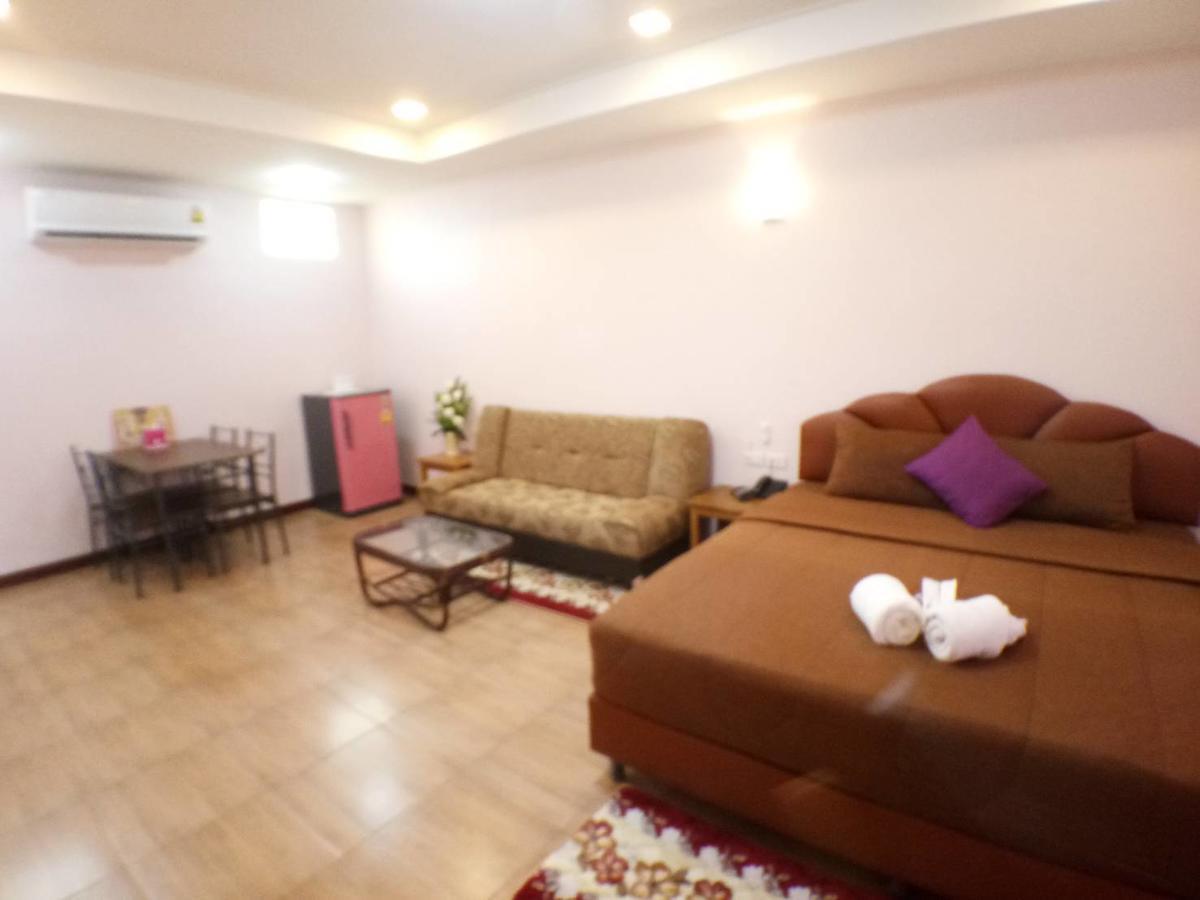 Hi Tech Resort Kabin Buri エクステリア 写真