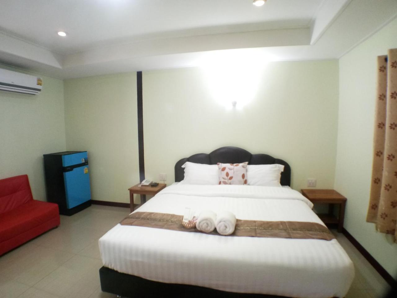 Hi Tech Resort Kabin Buri エクステリア 写真