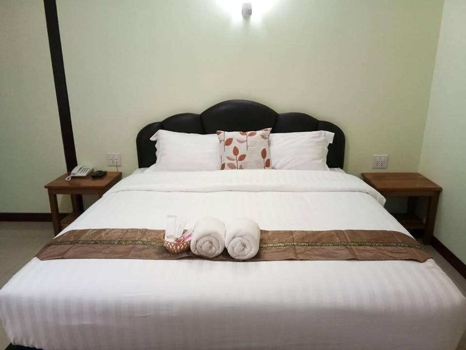 Hi Tech Resort Kabin Buri エクステリア 写真