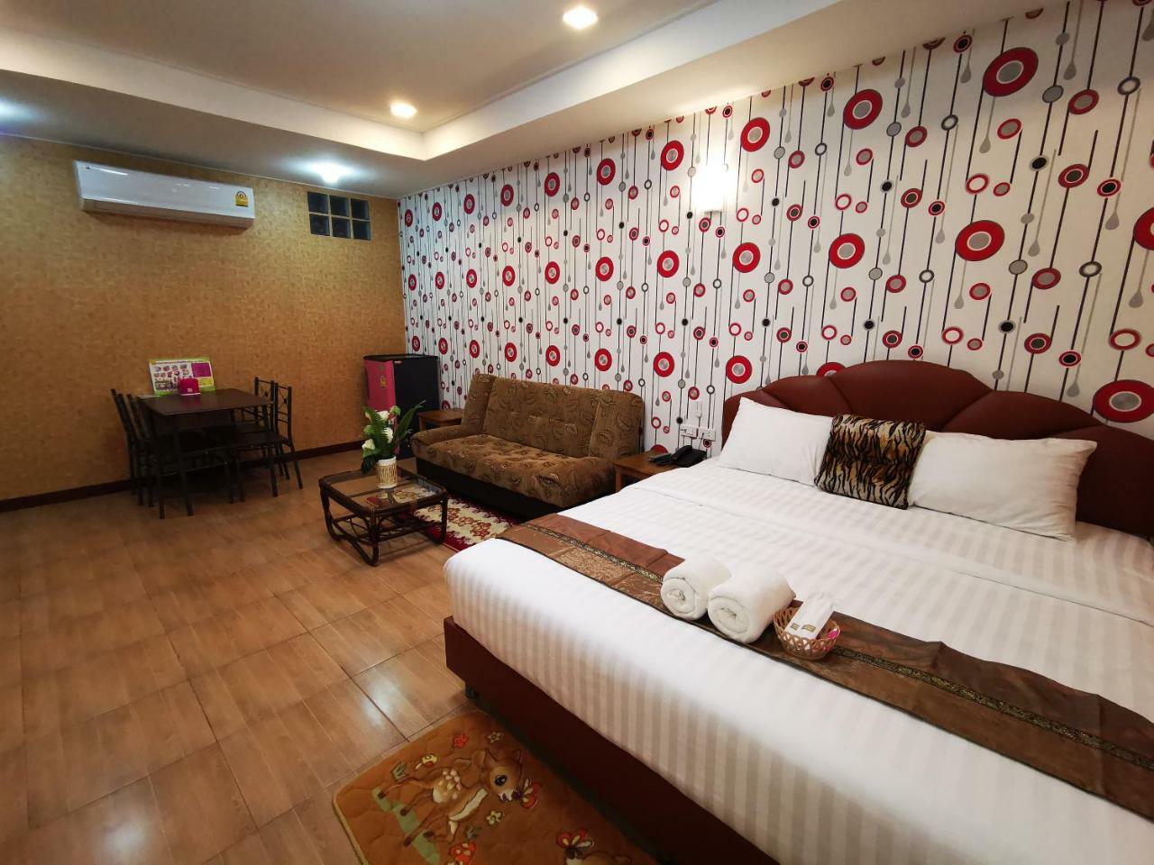Hi Tech Resort Kabin Buri エクステリア 写真
